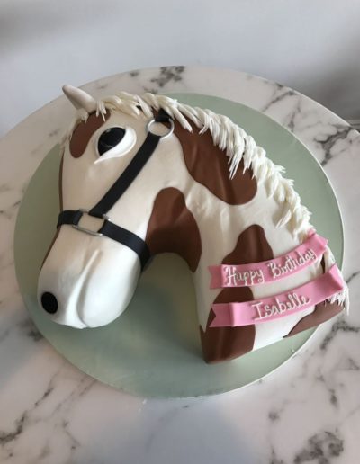 One Belle Bakery Cake for Parties