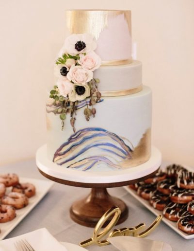 One Belle Bakery Wedding Cake