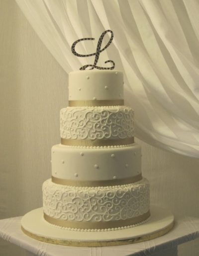 One Belle Bakery Wedding Cake