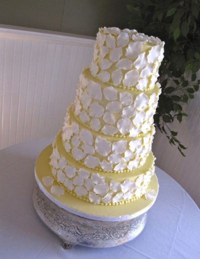 One Belle Bakery Wedding Cake