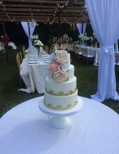 One Belle Bakery Wedding Cake